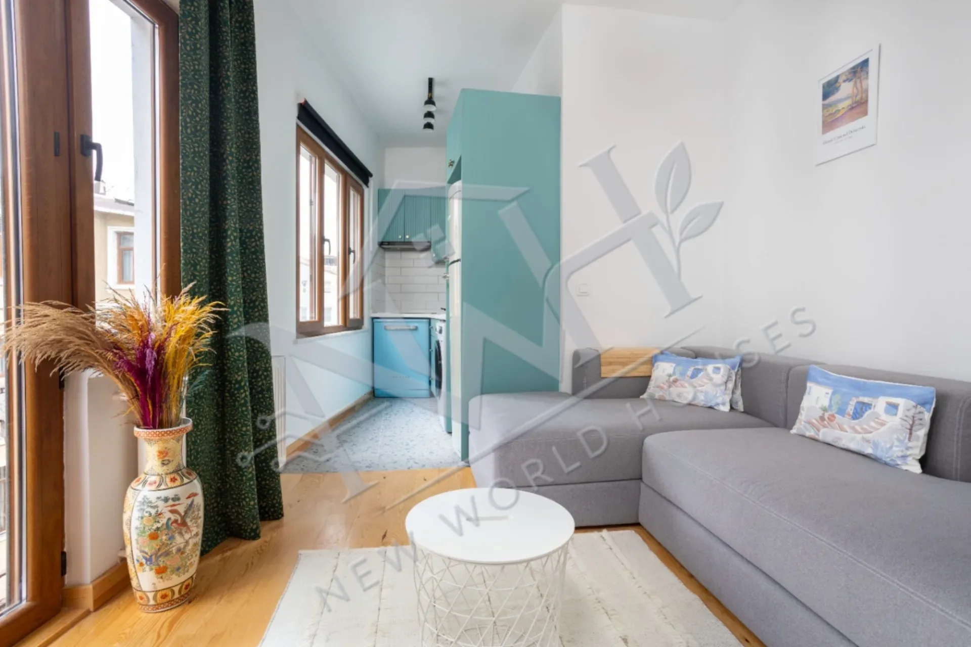 Renovated Furnished Apartment for Sale in Beyoğlu