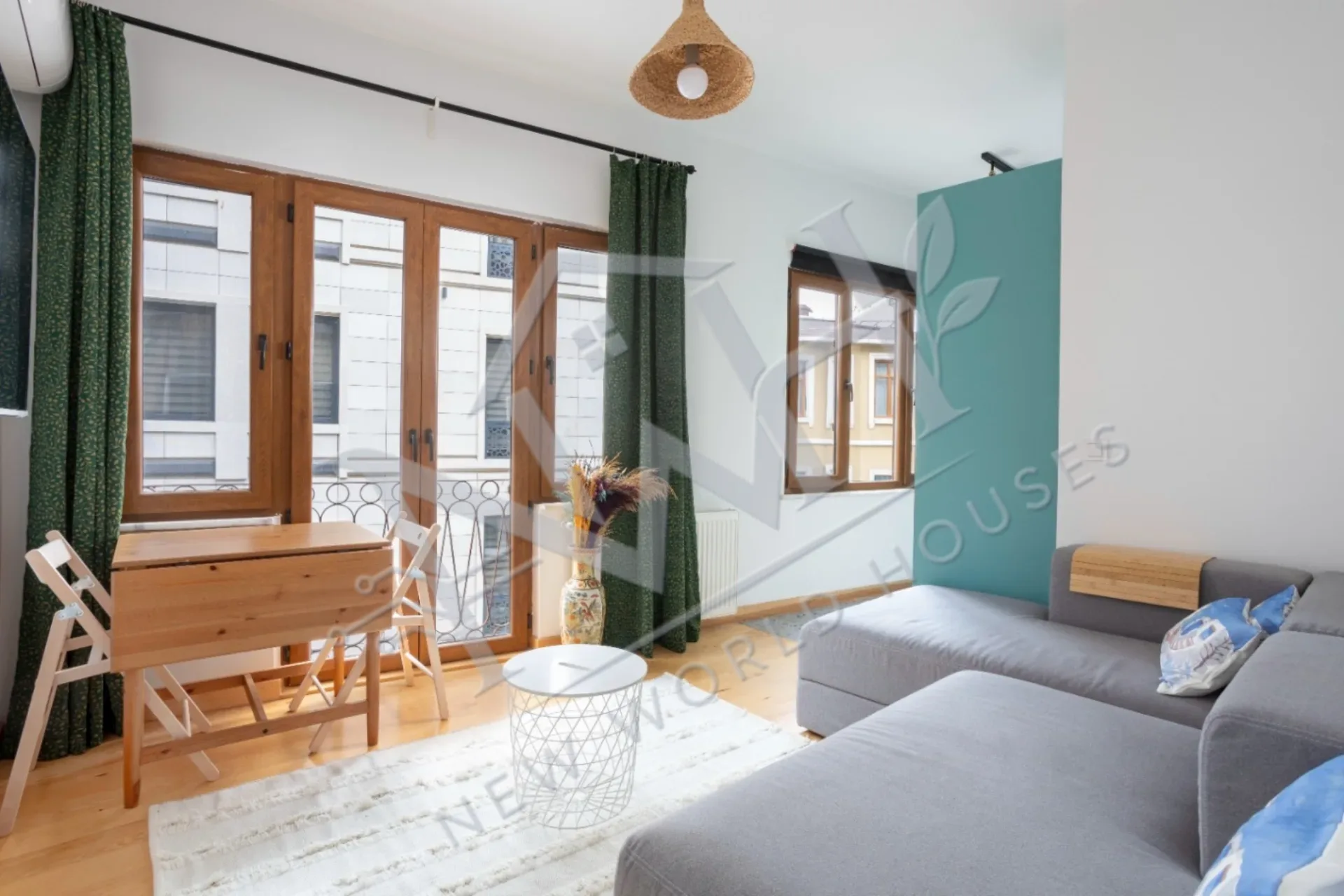 Renovated Furnished Apartment for Sale in Beyoğlu