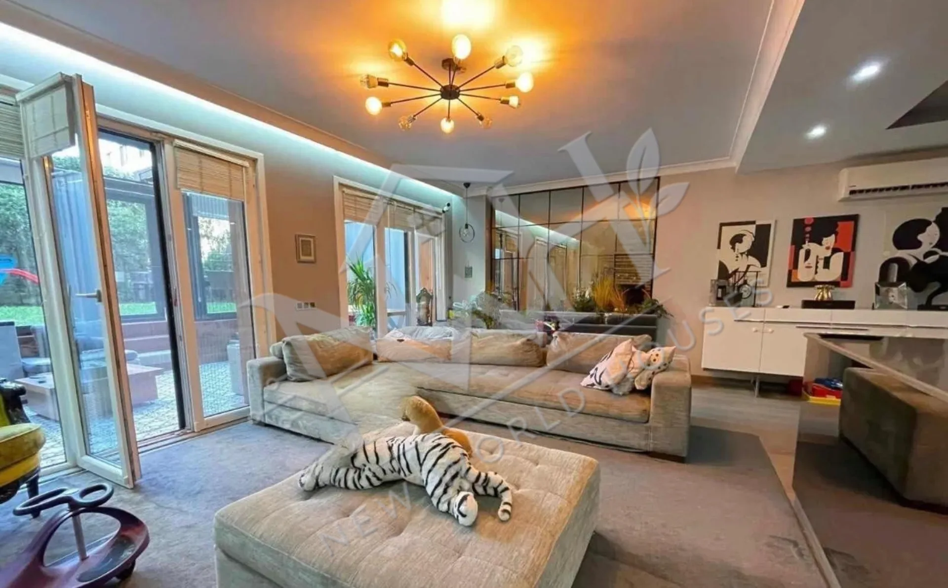 Garden Duplex for Sale in Şişli 2.5+1 Flat