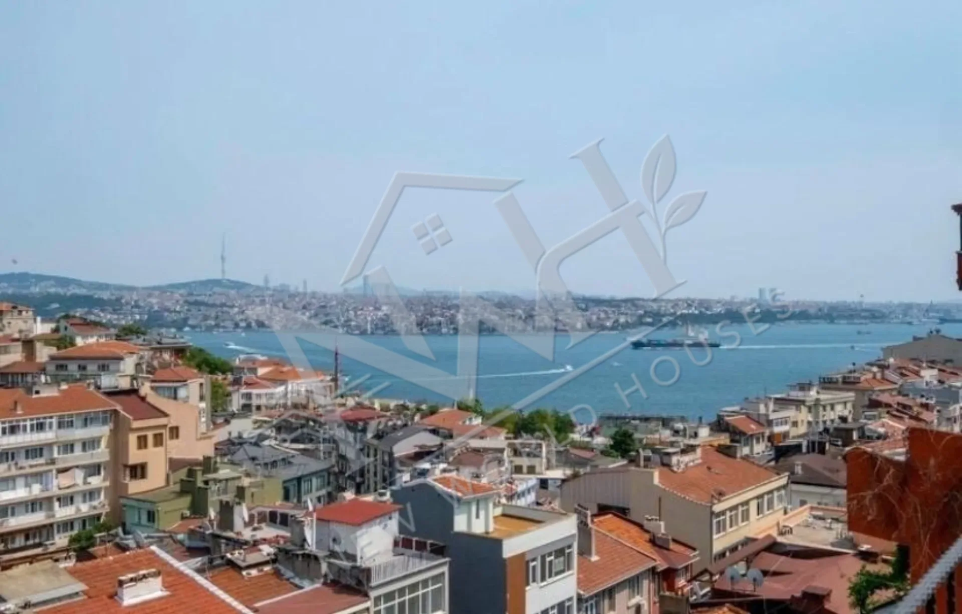 DUPLEX APARTMENT FOR SALE WITH A VIEW IN A NEW BUILDING IN CIHANGIR
