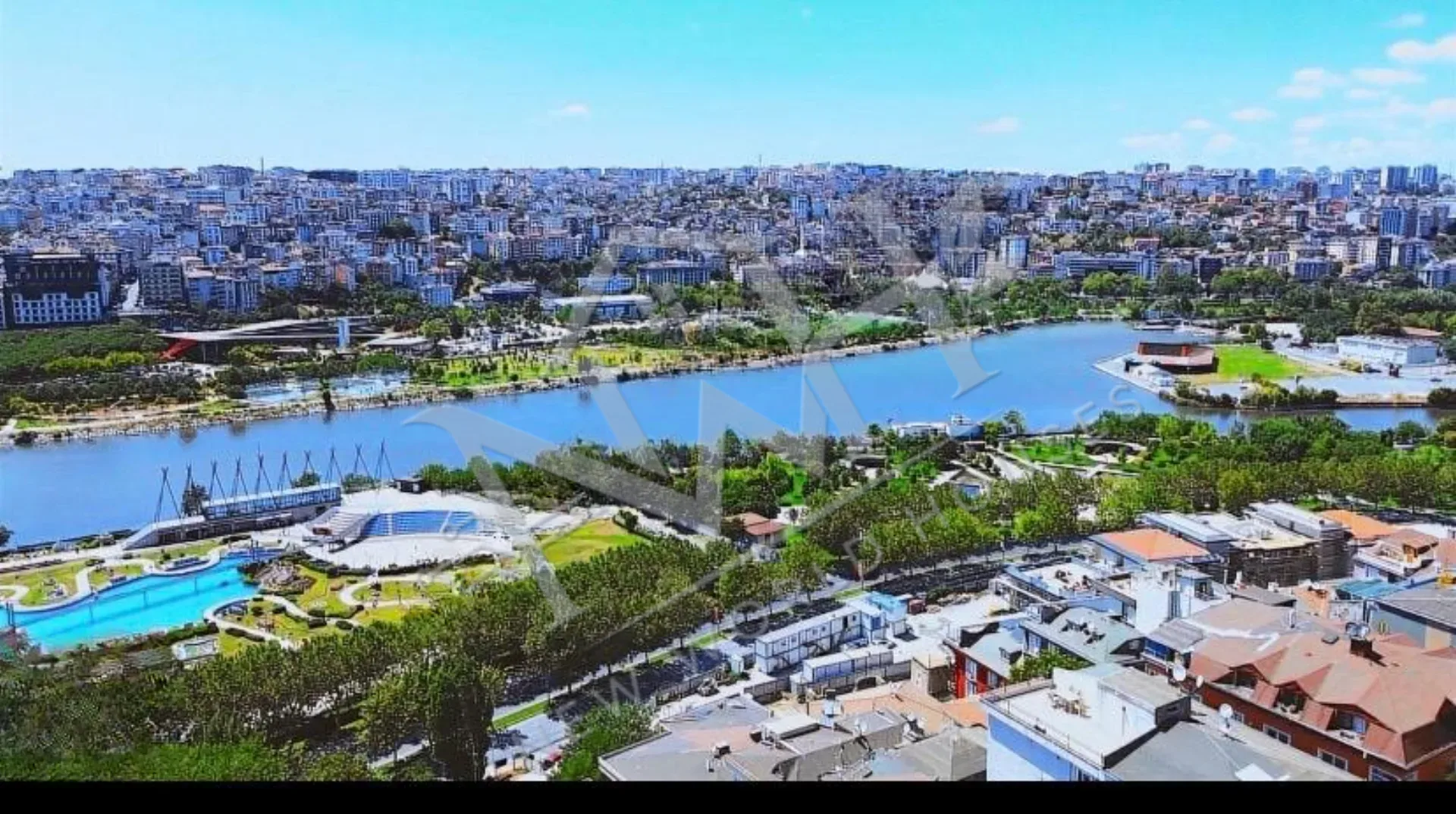BRAND NEW LUXURY 2+1 APARTMENT WITH GOLDEN HORN VIEW - A MUST-SEE!