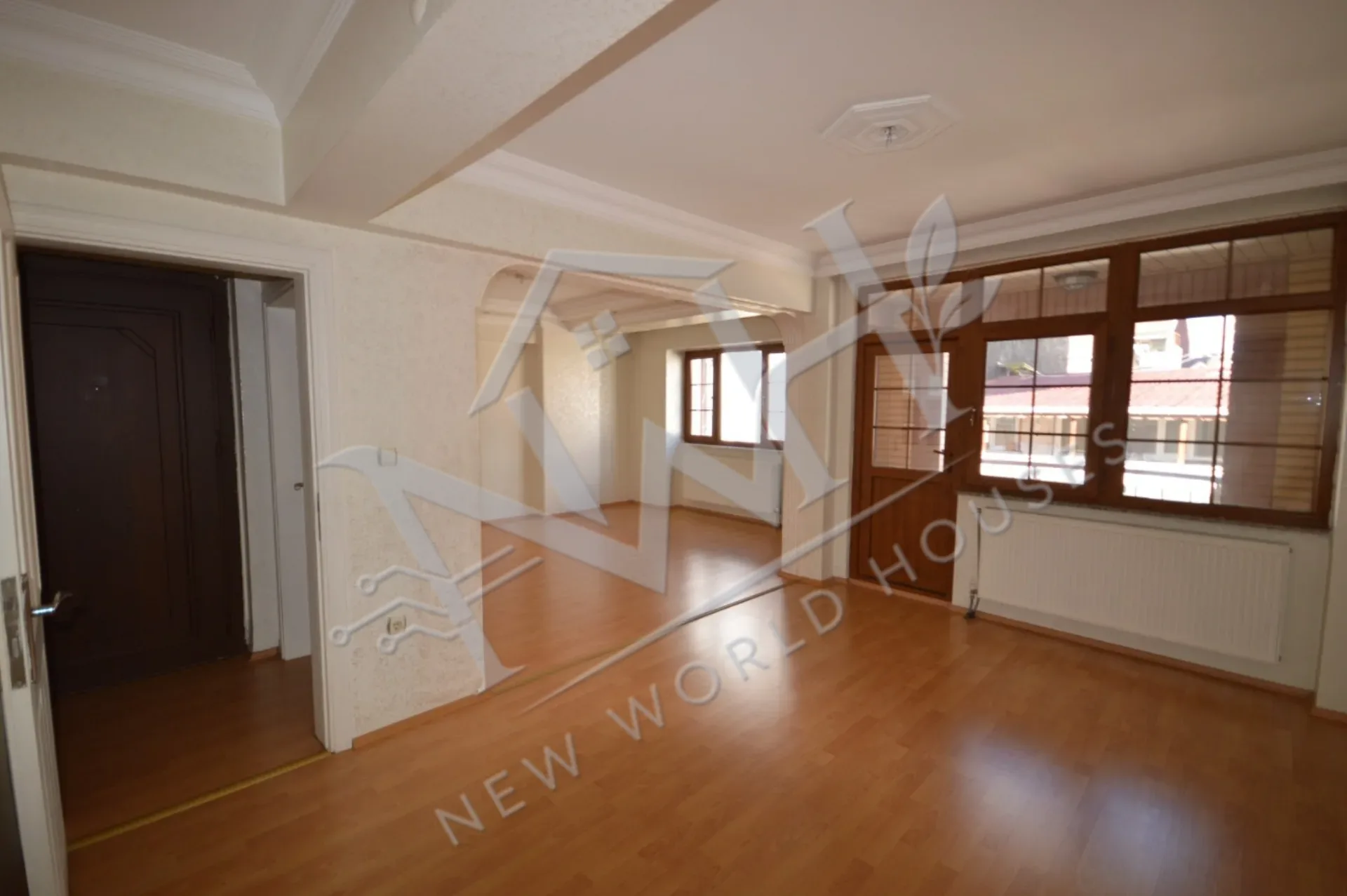 SPACIOUS & FUNCTIONAL 6+1 DUPLEX APARTMENT IN GAZIOSMANPASA.