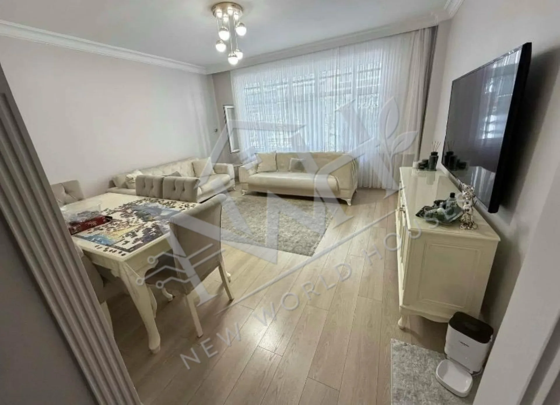 SPACIOUS 3+1 APARTMENT IN FATIH – PRIME CENTRAL LOCATION