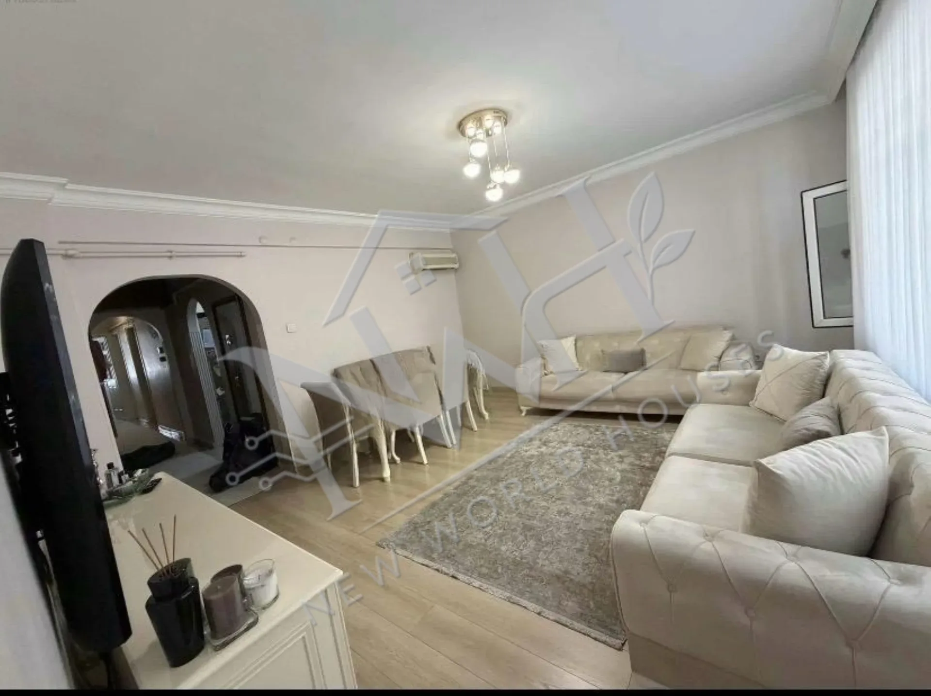 SPACIOUS 3+1 APARTMENT IN FATIH – PRIME CENTRAL LOCATION