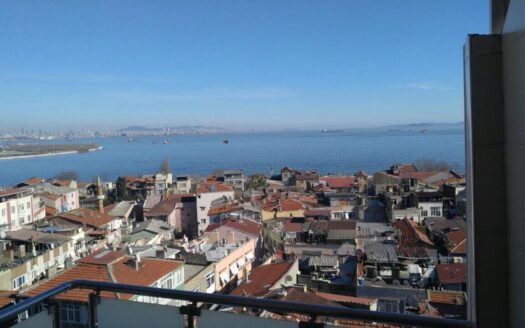 2+1 Apartment with Sea View for Sale in Fatih