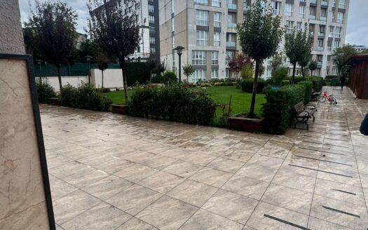 3+1 Apartment for Sale in Sultanbeyli Complex