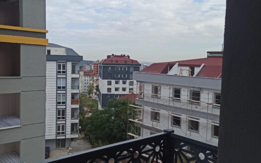 3+1 Apartment for Sale in a Complex with a Pool