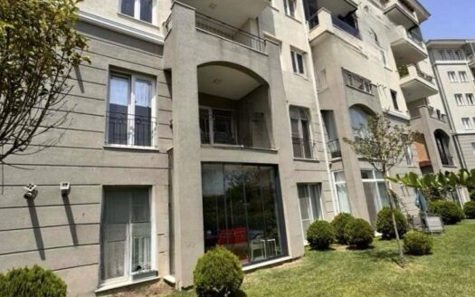 2+1 Apartment for Sale in Beylikduzu Deniz Istanbul | Villa Concept & Pool View