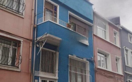 Building for Sale in Fatih Istanbul | Central Investment Property with Title Deed