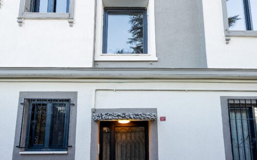 FULLY FURNISHED SEA VIEW BUILDING FOR SALE IN BALAT, ISTANBUL – HIGH ROI INVESTMENT OPPORTUNITY