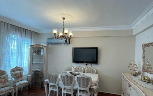 3+1 APARTMENT FOR SALE IN ISTANBUL – CENTRAL LOCATION NEAR TRAMWAY | READY TO MOVE
