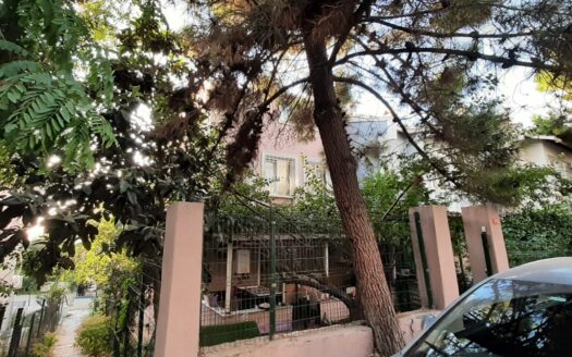 THREE-STORY CORNER VILLA FOR SALE IN BEYLİKDÜZÜ WITH SEA VIEW – PRIVATE GARDEN | INVESTMENT OPPORTUN