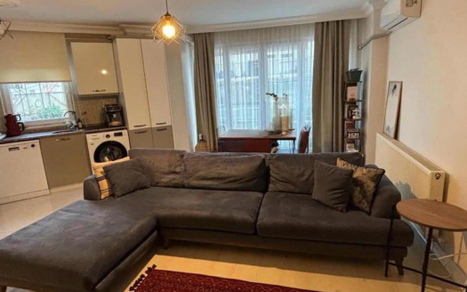 CENTRAL & INVESTMENT-FRIENDLY 2+1 APARTMENT IN BEYOĞLU