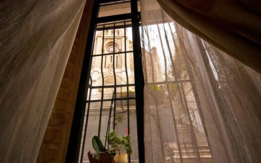 HISTORIC 1+1 APARTMENT IN THE HEART OF BEYOGLU – PRIME INVESTMENT OPPORTUNITY
