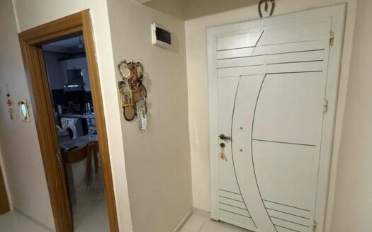 SPACIOUS 3+1 FAMILY APARTMENT – EXCELLENT VALUE & PRIME LOCATION