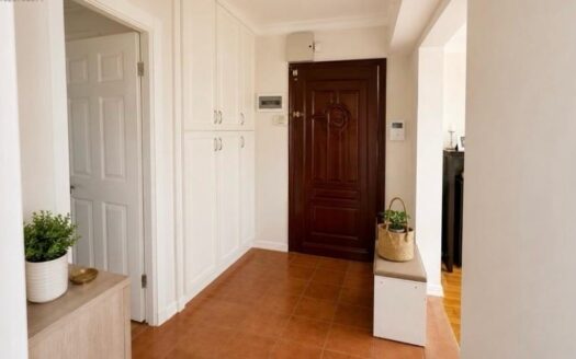 MODERN 2+1 APARTMENT IN PRESTIGIOUS ATAKÖY – SECURE FAMILY LIVING