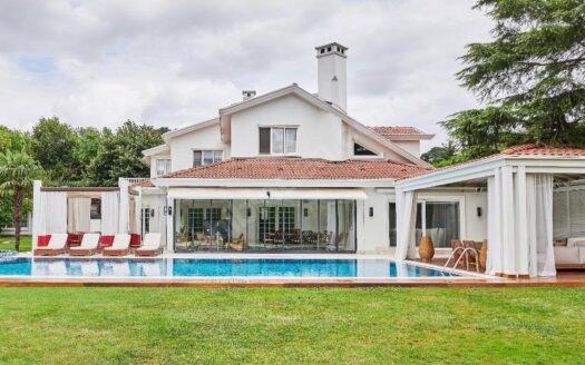 FULLY RENOVATED LUXURY KOZA MANSION IN ZEKERİYAKÖY – PRIVATE ESTATE WITH GUEST HOUSE