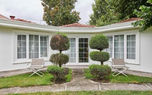 FULLY RENOVATED LUXURY KOZA MANSION IN ZEKERİYAKÖY – PRIVATE ESTATE WITH GUEST HOUSE